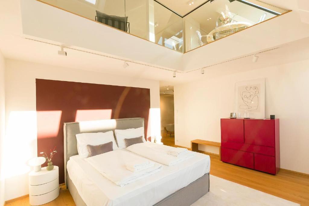 Penthouse Apartment